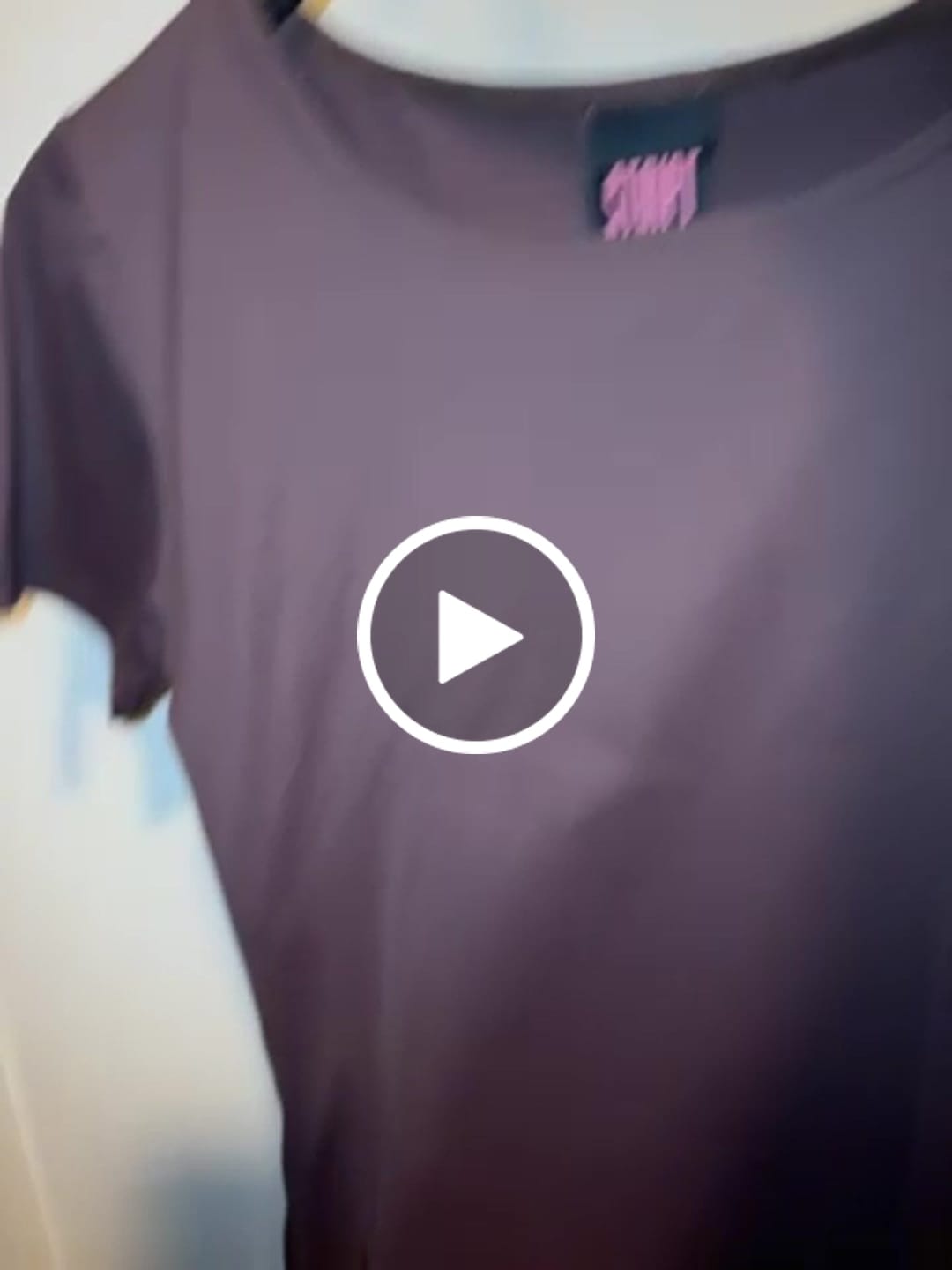 Customer video review of EVERYDAY PANT