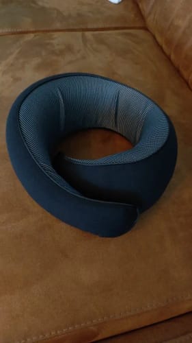 Avis photo d'un client sur Collier Cervical De Voyage