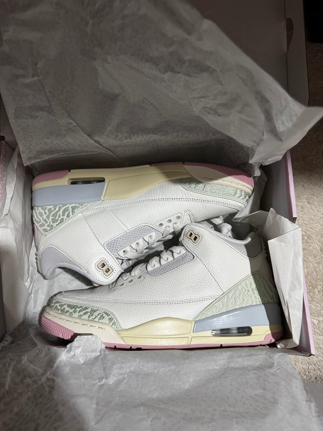 Customer photo review of Air Jordan 3 Retro "Spring is in the Air"