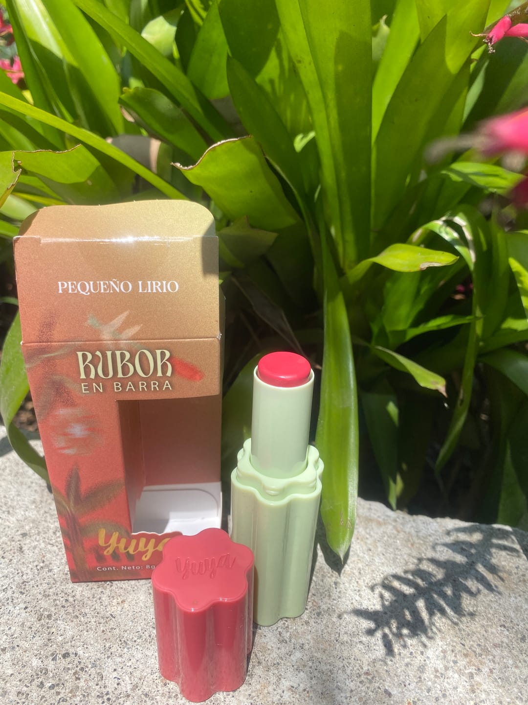 Customer photo review of Rubor en Barra Yuya "Pequeño Lirio"