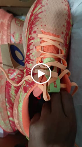 Customer video review of Asics Noosa Tri 16 Hombre Orange Glow Flash Red