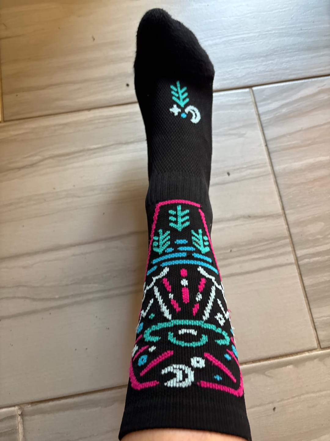 Customer photo review of Lucky Dip | Compression Shred Socks