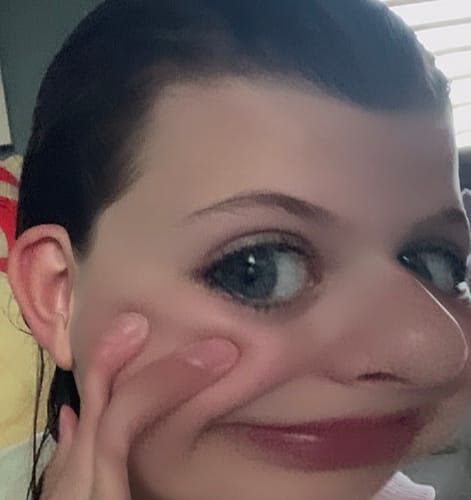 Customer photo review of P.Louise Got To Glow Shimmer Glow Primer