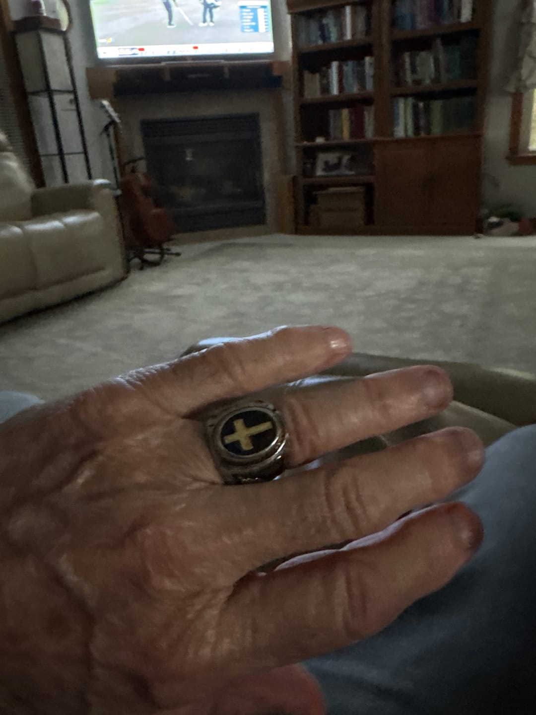 Customer photo review of Christianartworkshop Retro Cross "Hand of God" Titanium Religion Ring