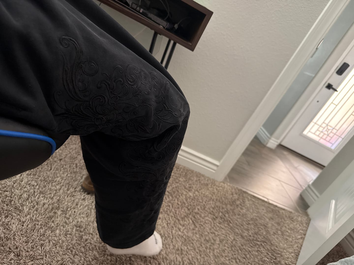 Customer photo review of 2061 - Threadmark Sweats