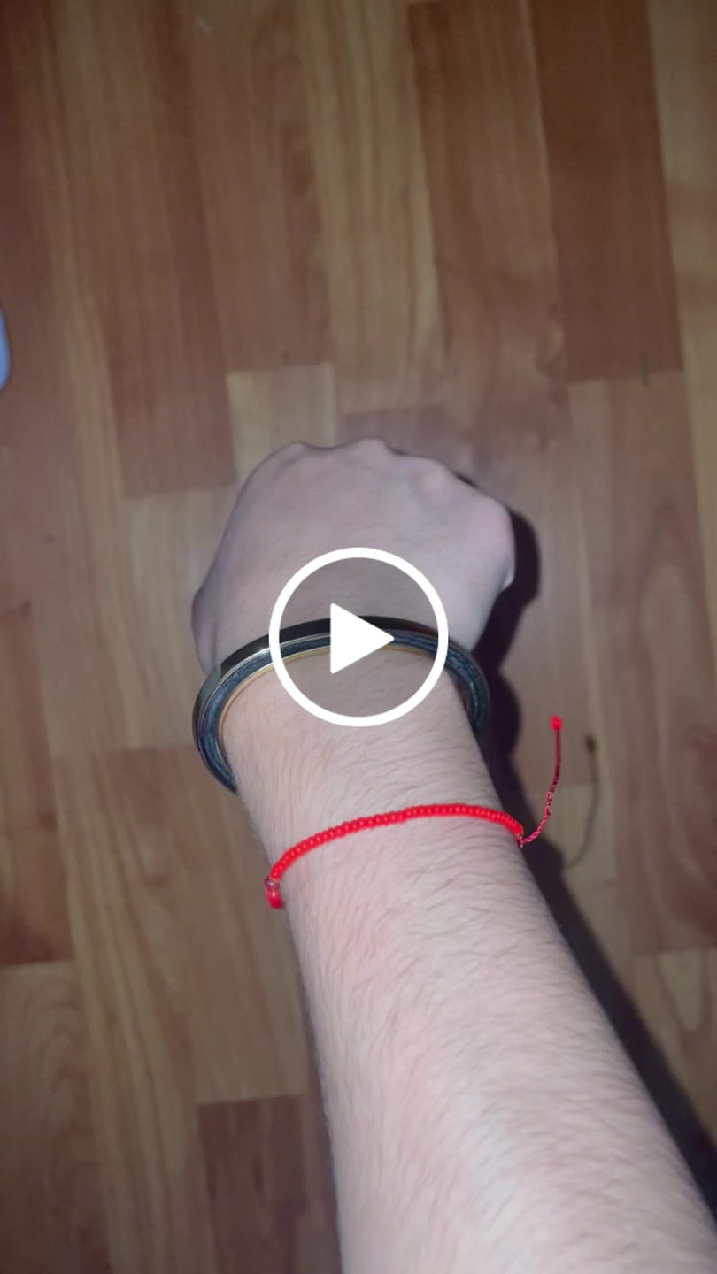 Customer video review of Hair-tie Hider Cuff Bracelet