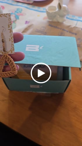 Customer video review of Perla Earrings