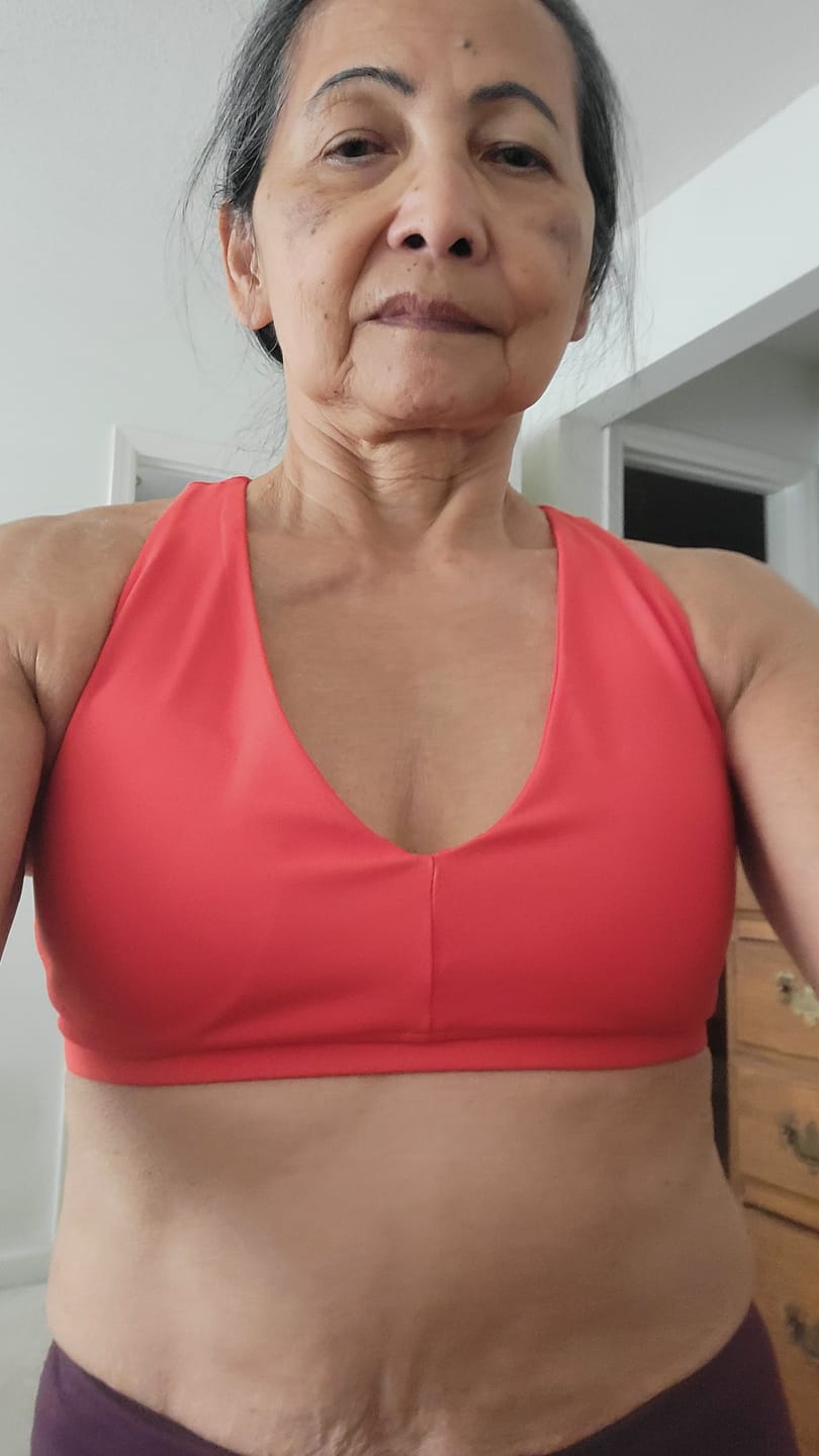 Customer photo review of BOLD Scoop Neck Racerback Sports Bra