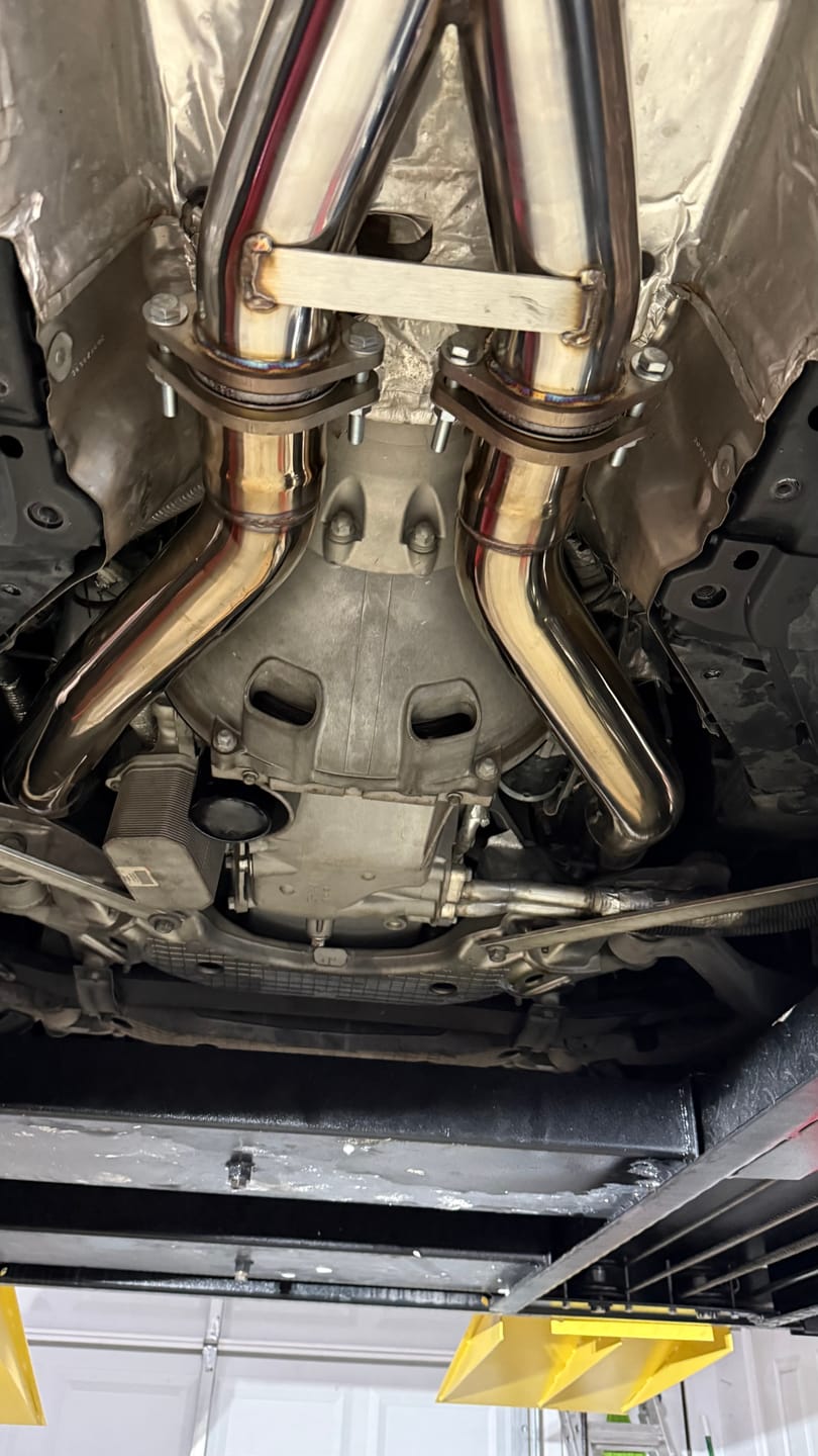 Customer photo review of Corvette C7 3" 6.2L V8 3" Connection Performance X-Pipe