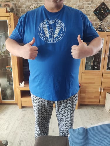 Customer photo review of DDR Ostalgie Shirt Unisex • UNSER SANDMÄNNCHEN - SCHNATTERINCHEN - ACH DU LIEBER HIMMEL!