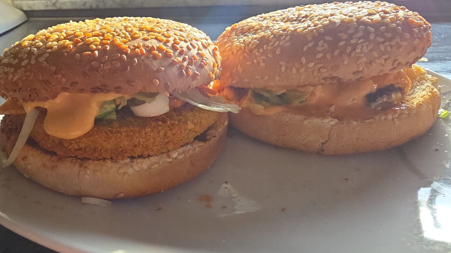 Customer photo review of ALL-T1ME Burger Sauce 500ml