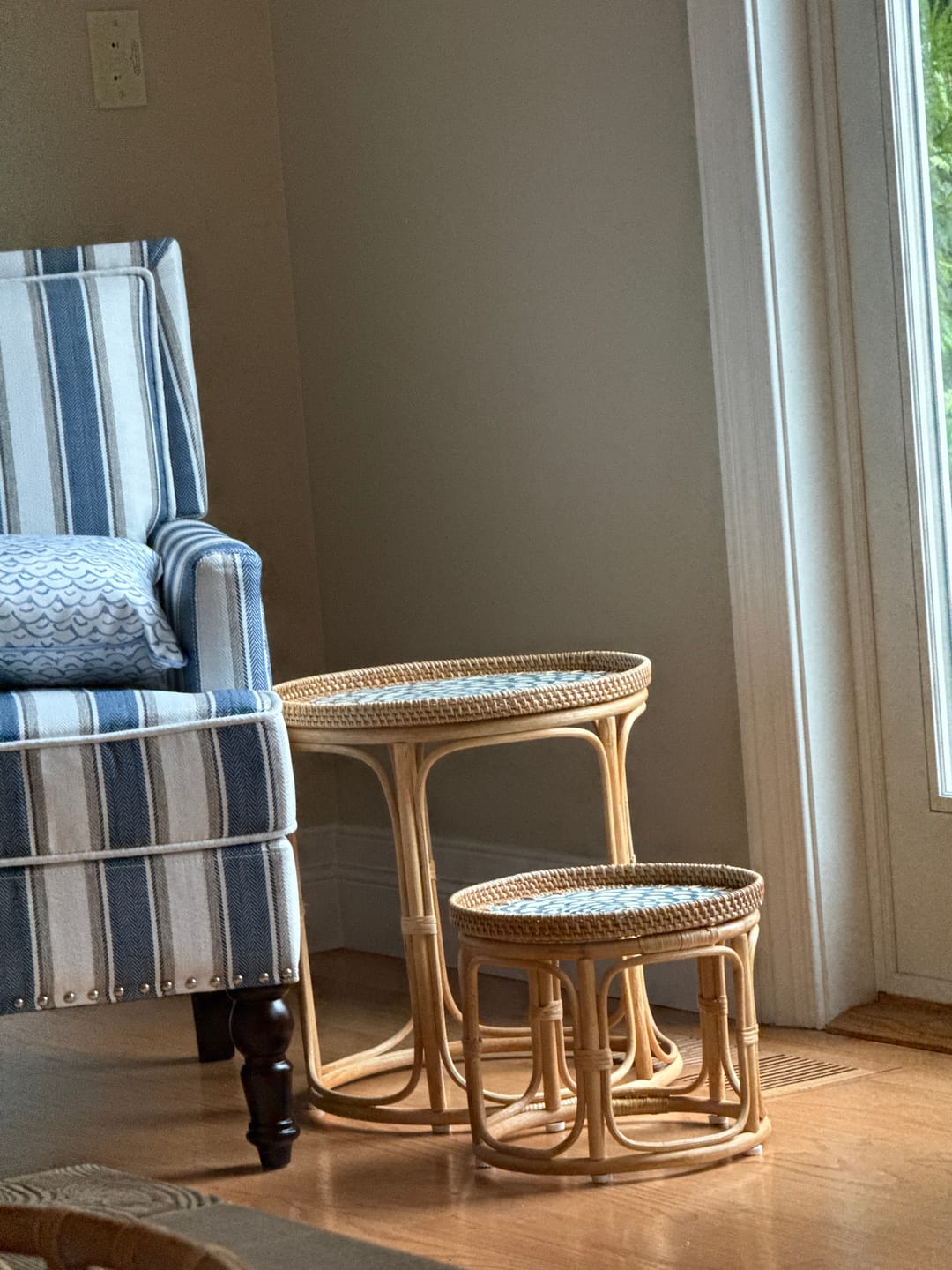Customer photo review of Bloom Rattan Table Set