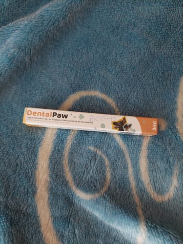 Customer photo review of DentalPaw Kutya és Macska Fogkő Eltávolító Fog és Szájápoló Gél
