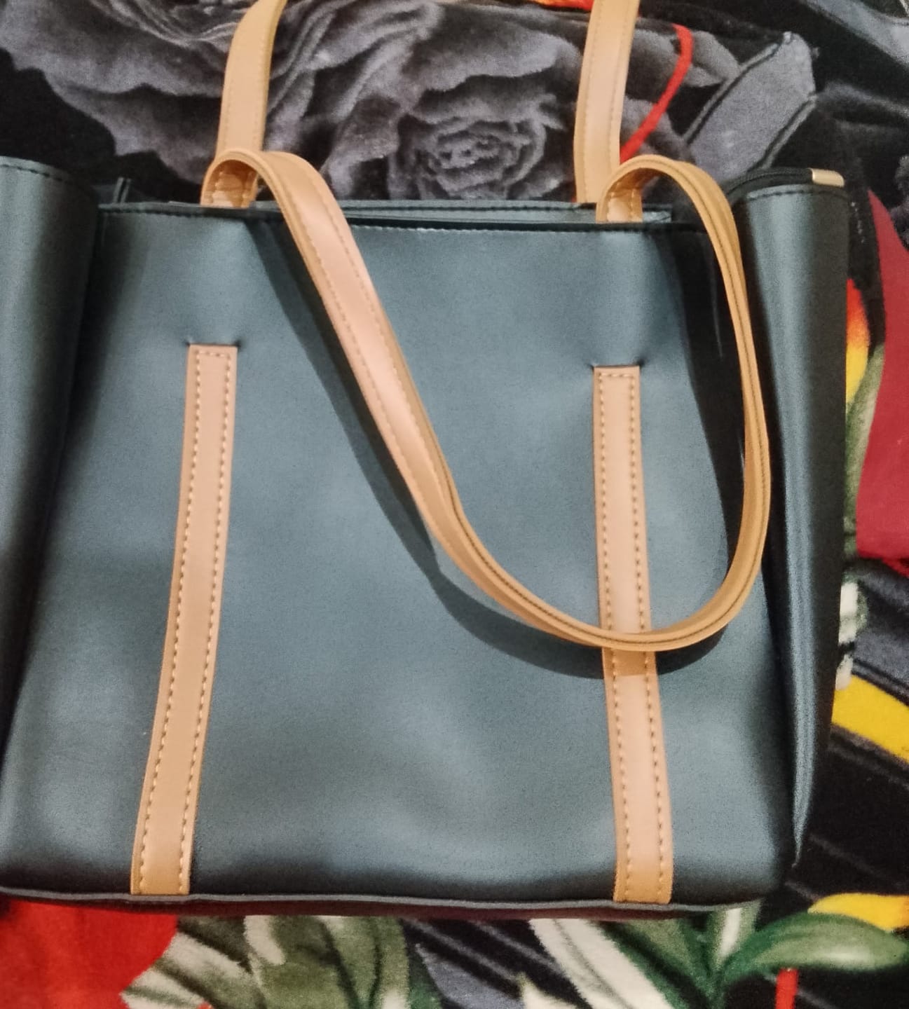 Customer photo review of Double Handle Bag - Black