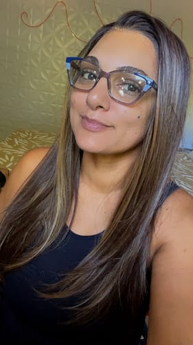 Customer photo review of Lace Front HD Valentina Luzes 33/27 65cm - Repartição Livre 13x4