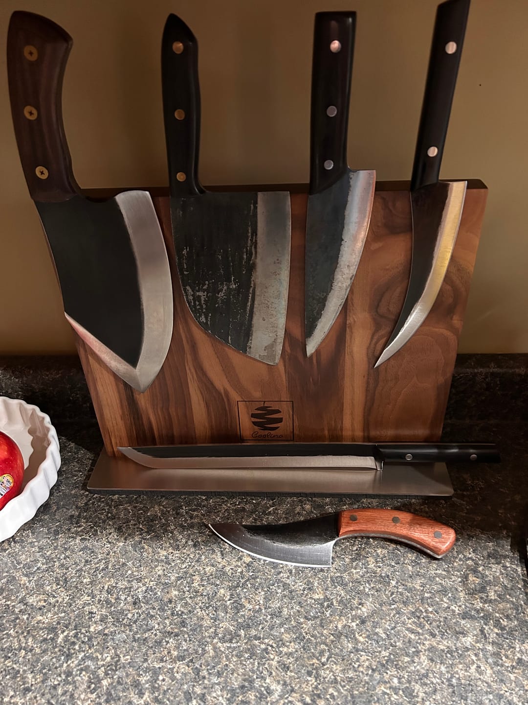 Customer photo review of FREE Walnut Magnetic Knives Holder