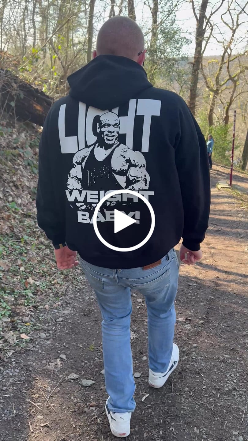 Customer video review of Lat spread Hoodie