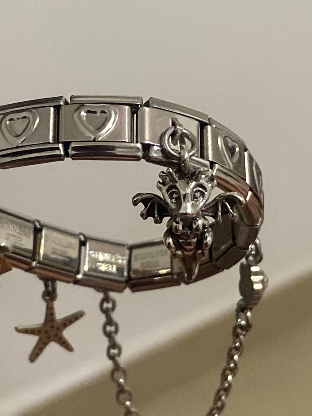 Customer photo review of Charm Dragón Mágico