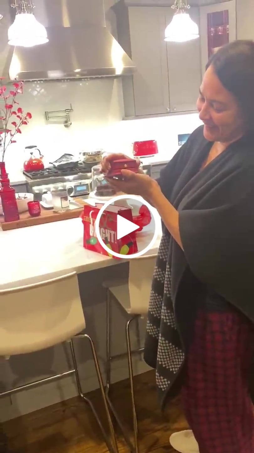 Customer video review of Crystal Flower Necklace + FREE Voice Recording Box