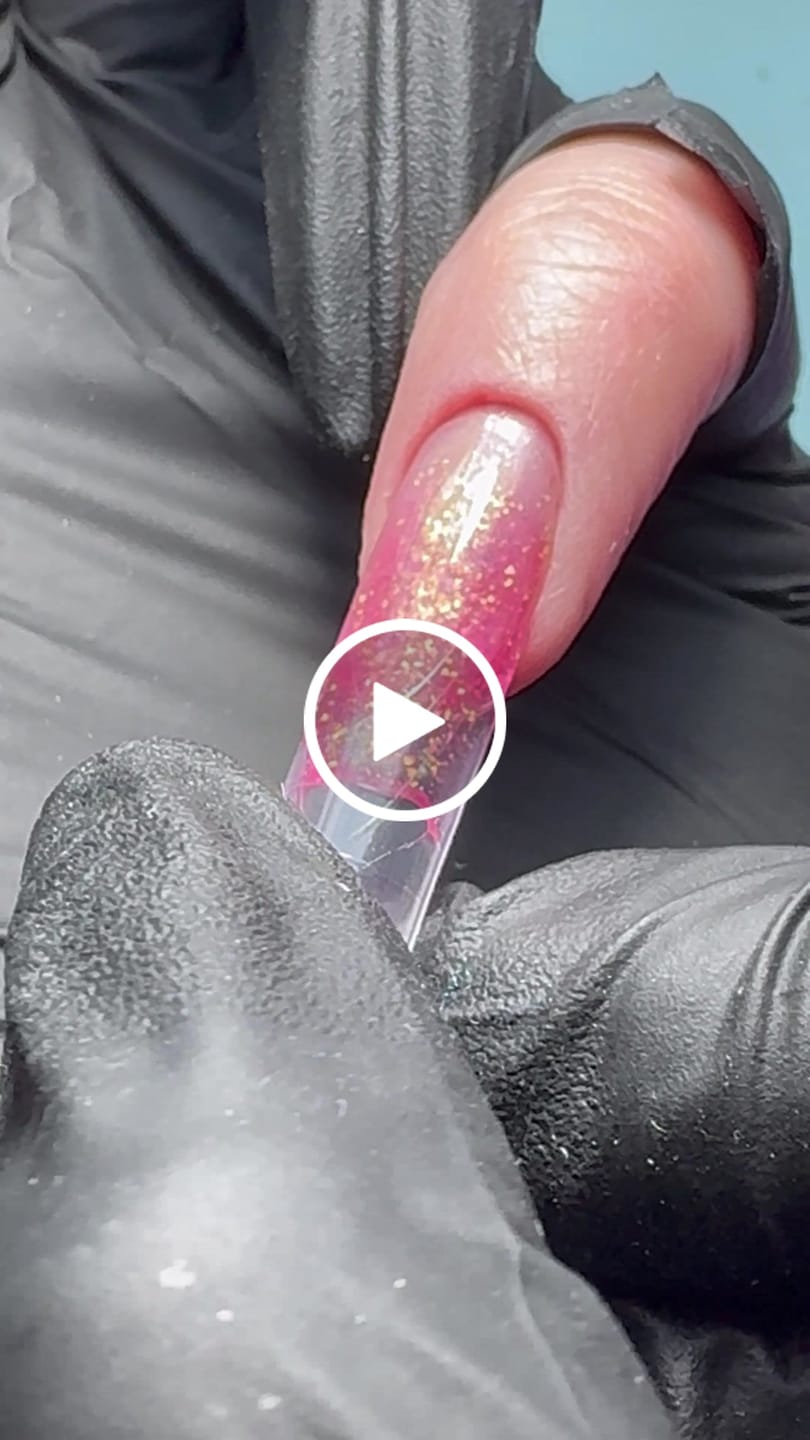 Customer video review of HoloFusion 04 Builder Gel