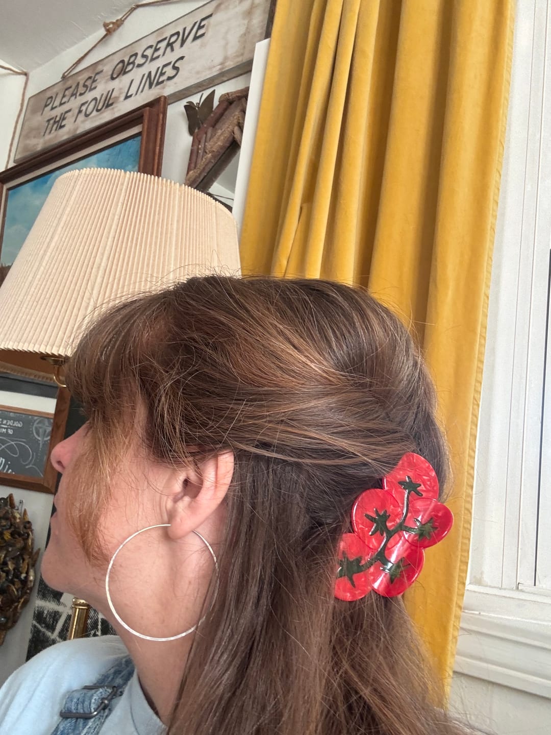 Customer photo review of Large Tomatoes on the Vine Hair Claw Clip