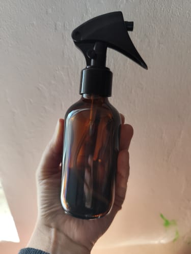 Customer photo review of Pack 64 Botella 120 ml vidrio ámbar mini gatillo negro 24/410