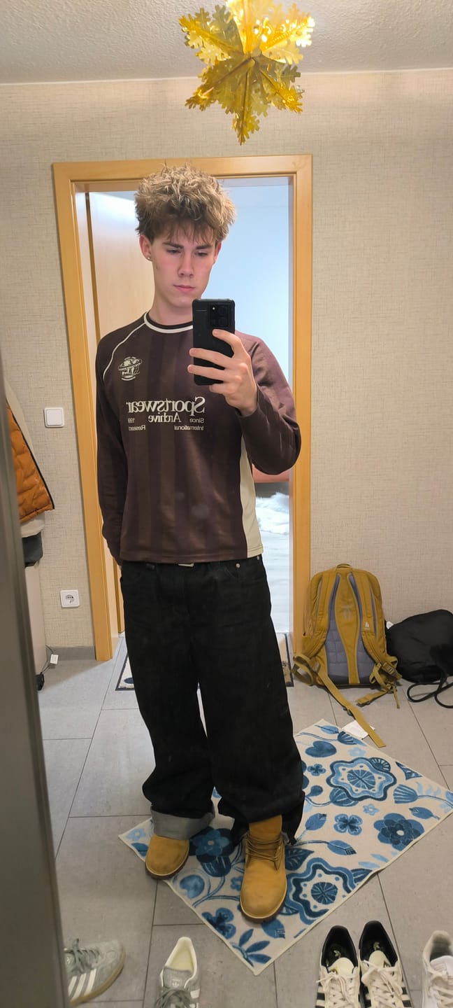 Customer photo review of Raw Baggy Denim Jeans Black