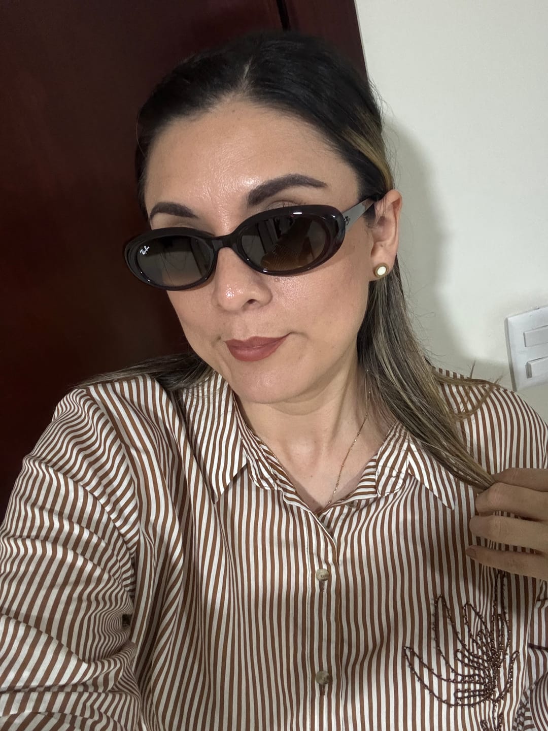Customer photo review of Lentes De Sol Rb4441D Bio-Based Carey Café