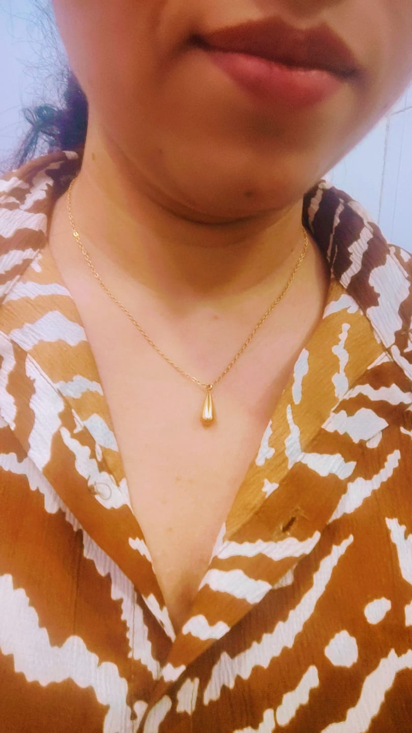 Customer photo review of Thin Drop Necklace