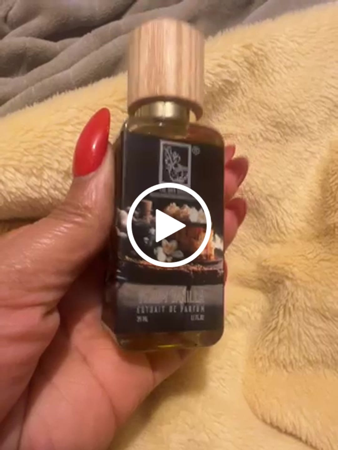 Customer video review of Venom Vanilla