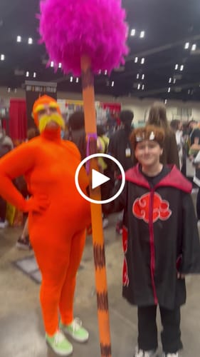 Customer video review of Naruto Akatsuki Member Robe Cosplay & Halloween Costume