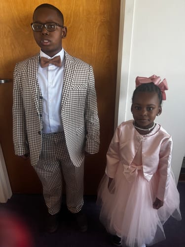 Customer photo review of Girl Christmas Dress Baby Girl Princess Dress Autumn Bow Puffy Toddler Birthday Party Dress Girl Formal Dresses