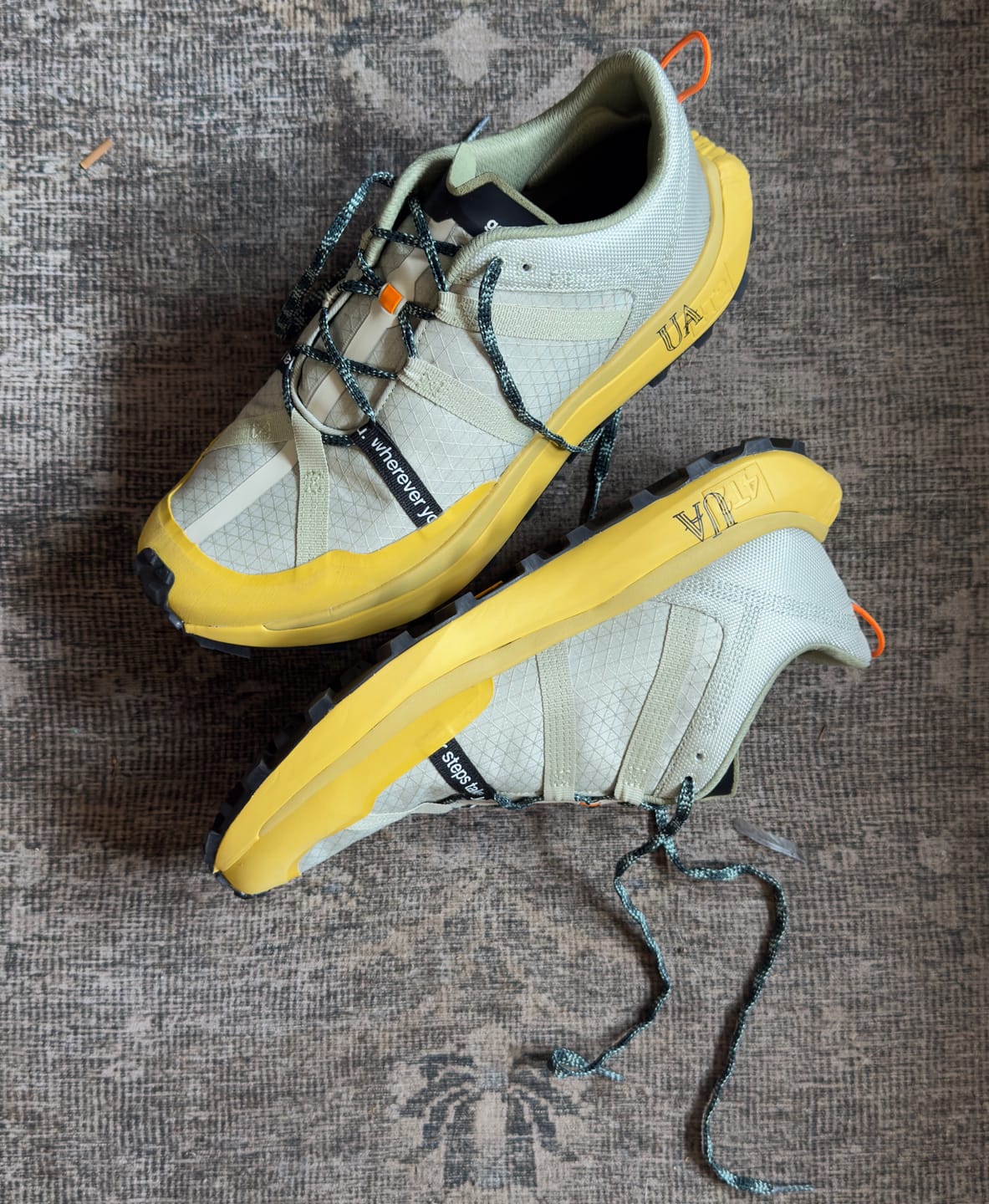 Customer photo review of get lost, bananas and granite.
