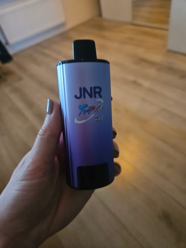 Customer photo review of JNR - Triple  110K - Puff Jetable / Vape Disposable 2% Nicotine - Triple Saveurs