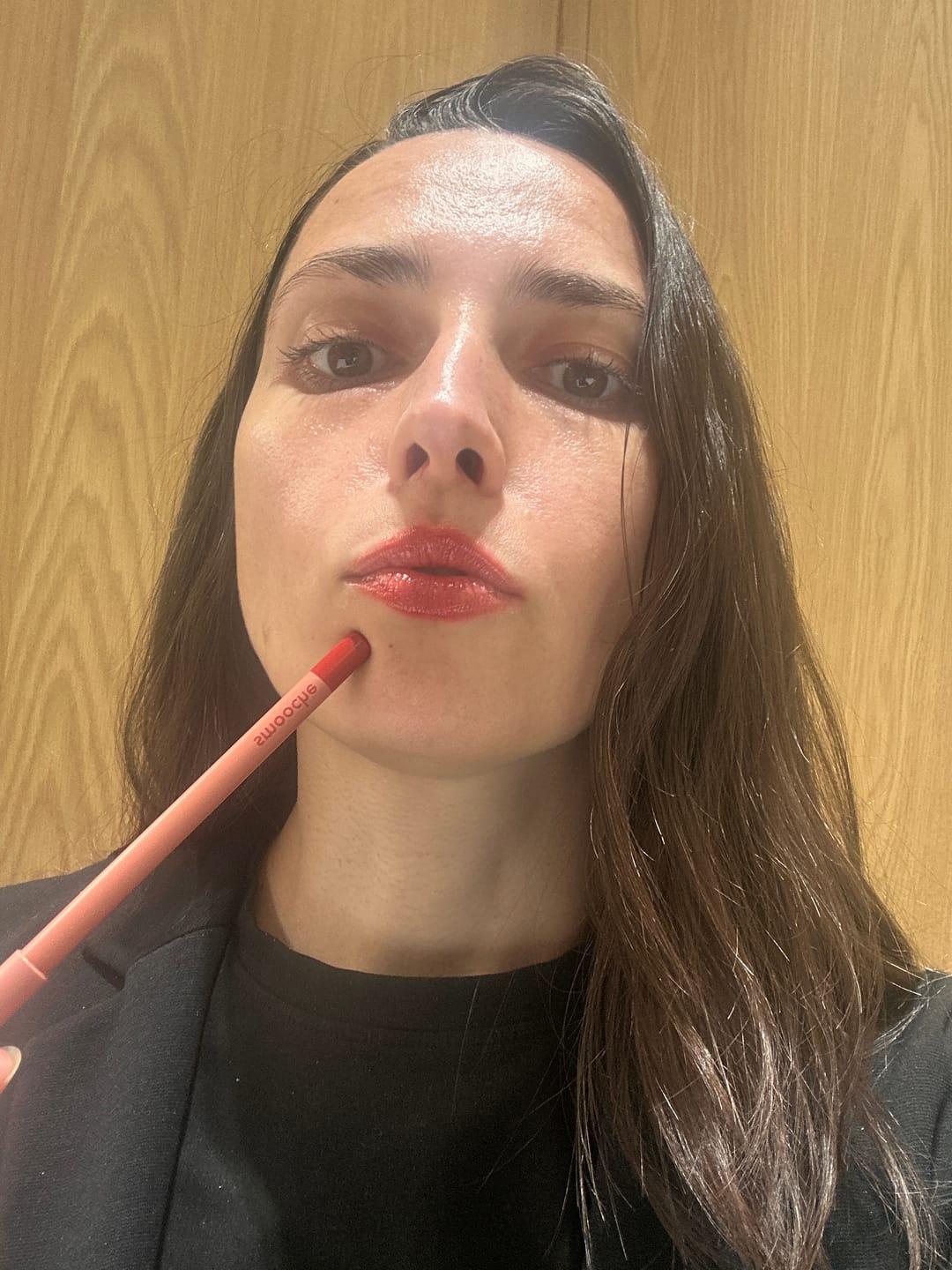 Customer photo review of Luxury Lip Liner