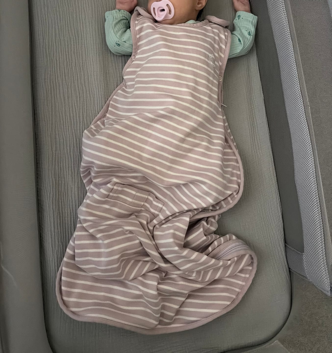 Customer photo review of 4 Season® Ultimate Baby Sleep Bag, Merino Wool & Organic Cotton, Lilac