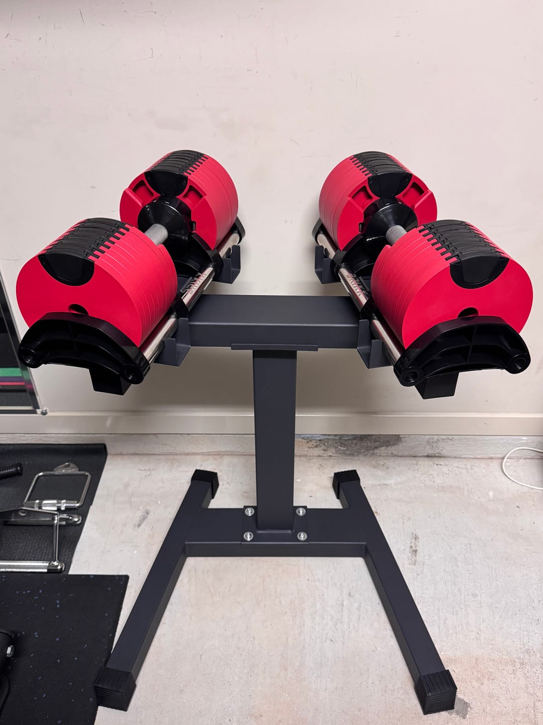 Customer photo review of BRIXX Adjustable Dumbbell Rack - 32kg