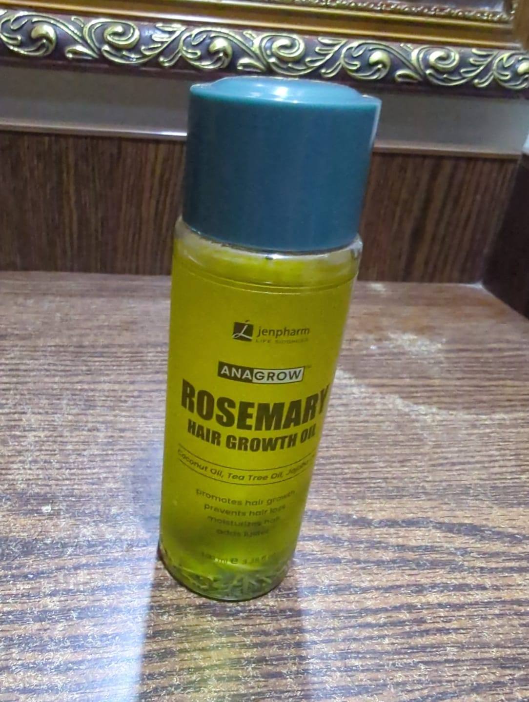 Customer photo review of Anagrow Rosemary Hair Oil