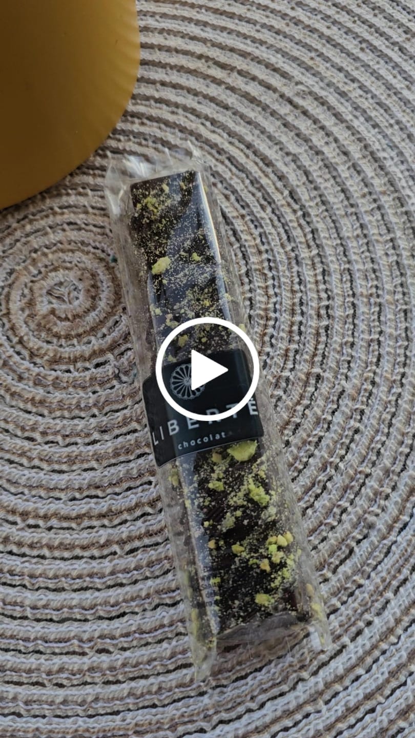 Customer video review of Tableta Viral de Dubái Semiamarga - Pistacho Oasis