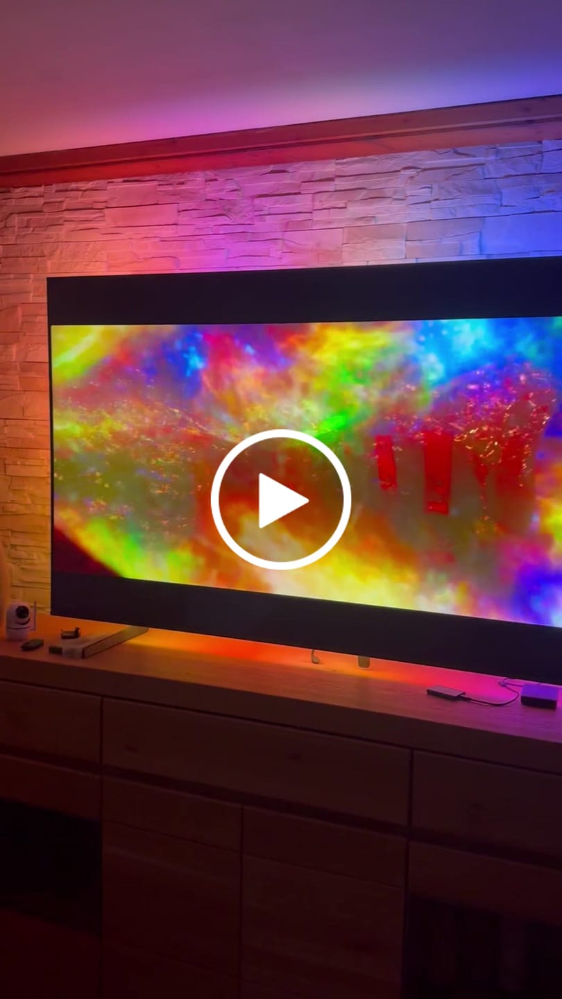 Customer video review of Hubaura Sync Box