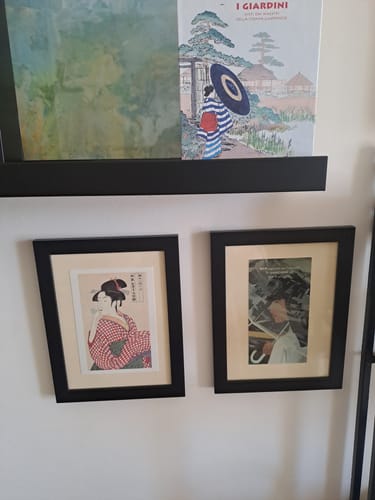 Customer photo review of Cartolina Giapponese Giovane Donna