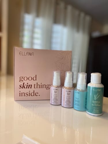 Customer photo review of Clean Screen SPF 50+ PA++++ Oil Control Mineral Sunscreen