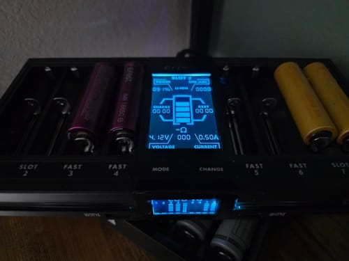 Customer photo review of Efest LUC V8 8 Channel Battery Charger