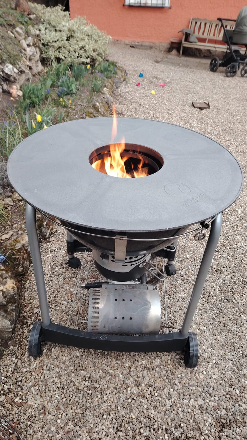 Customer photo review of BBQ Disk Feuerplatte – inkl. Höhenversteller