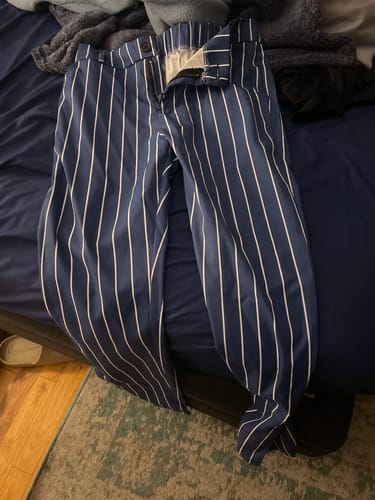 Customer photo review of Breathable Striped Trousers – Relaxed Comfort for Casual Summer Style