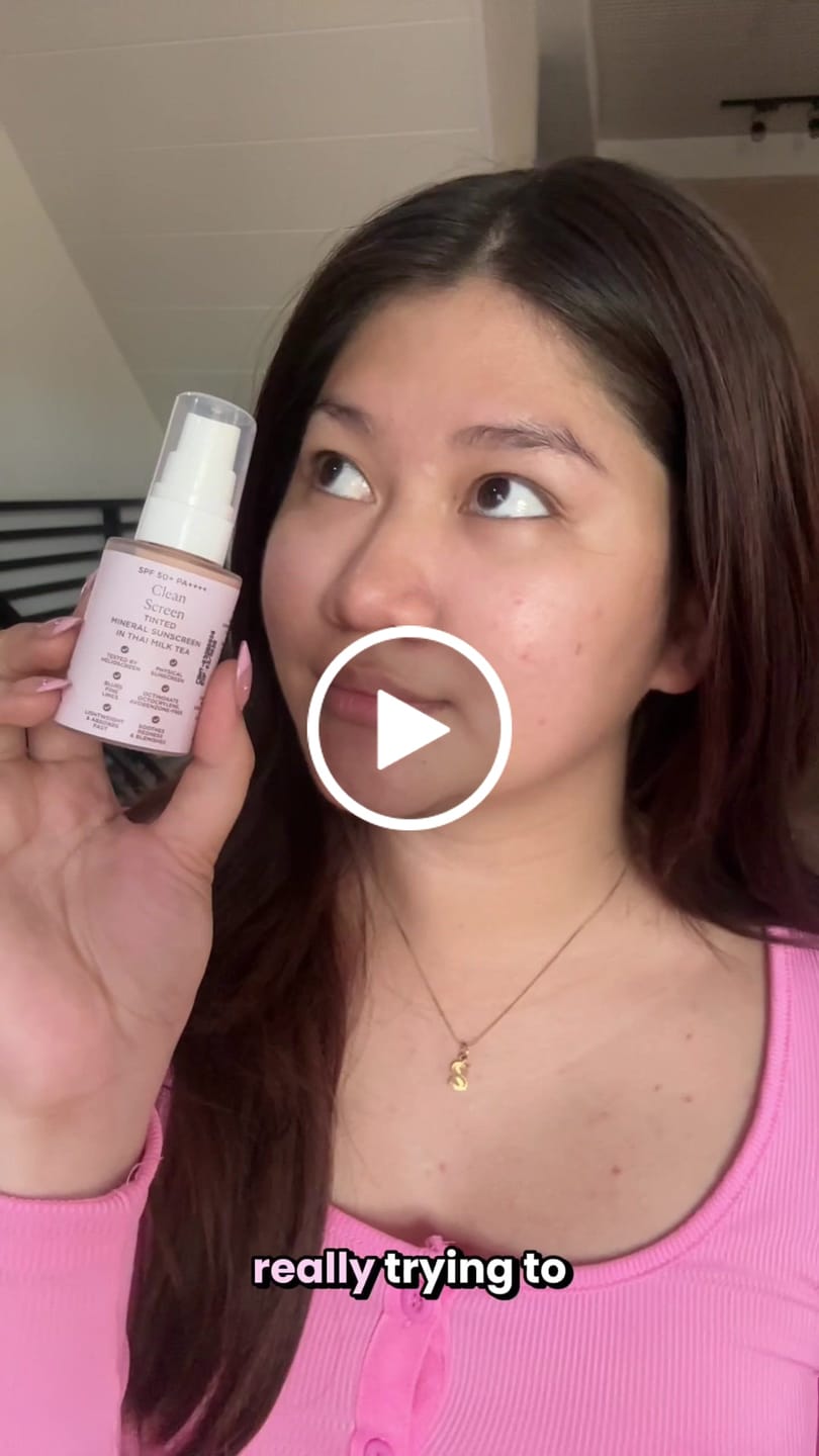 Customer video review of Clean Screen SPF 50+ PA++++ Oil Control Mineral Sunscreen