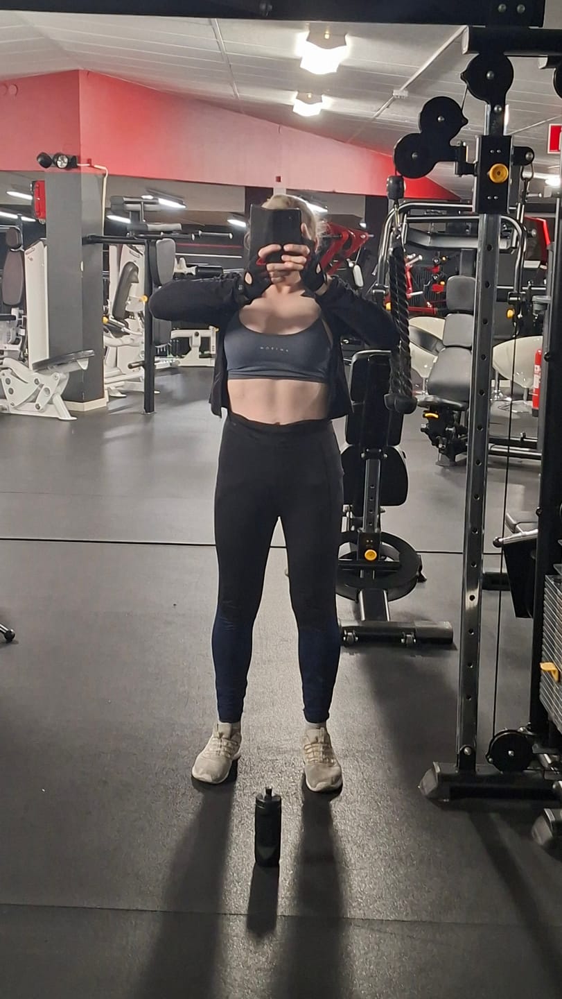 Customer photo review of Sculpt Seamless Bra - Silk Blue