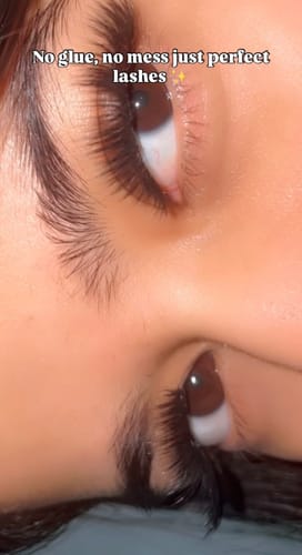 Customer photo review of Minuit Lash