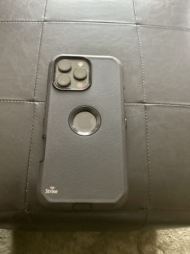 Customer photo review of Strike Rugged Case for Apple iPhone 16 Pro Max (Black)