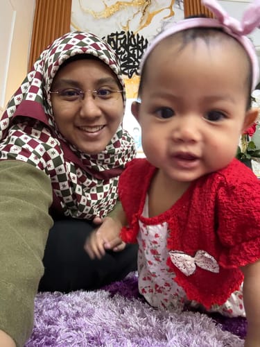 Customer photo review of Monogram Square (Blackout)